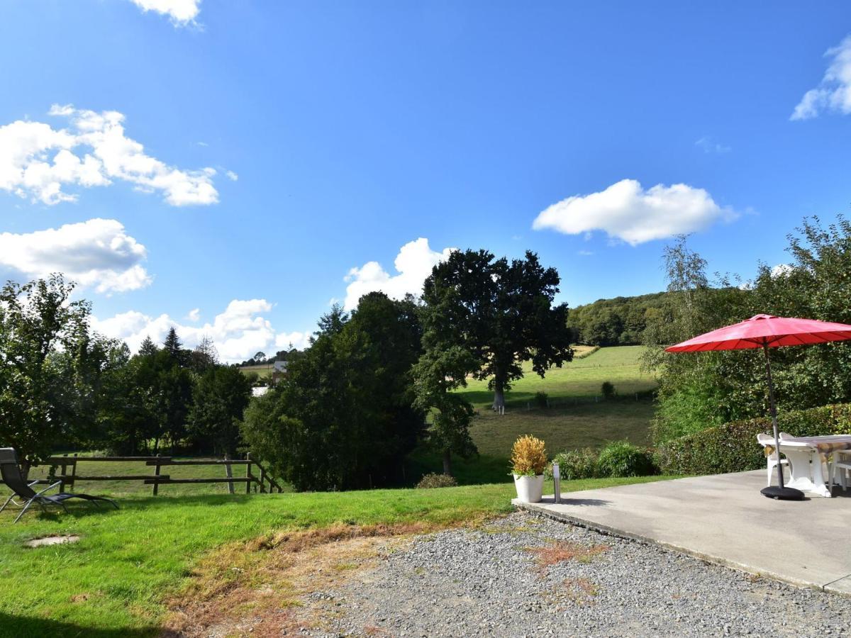 Cosy Chalet With Private Garden In Normandy Isigny-le-Buat Cameră foto